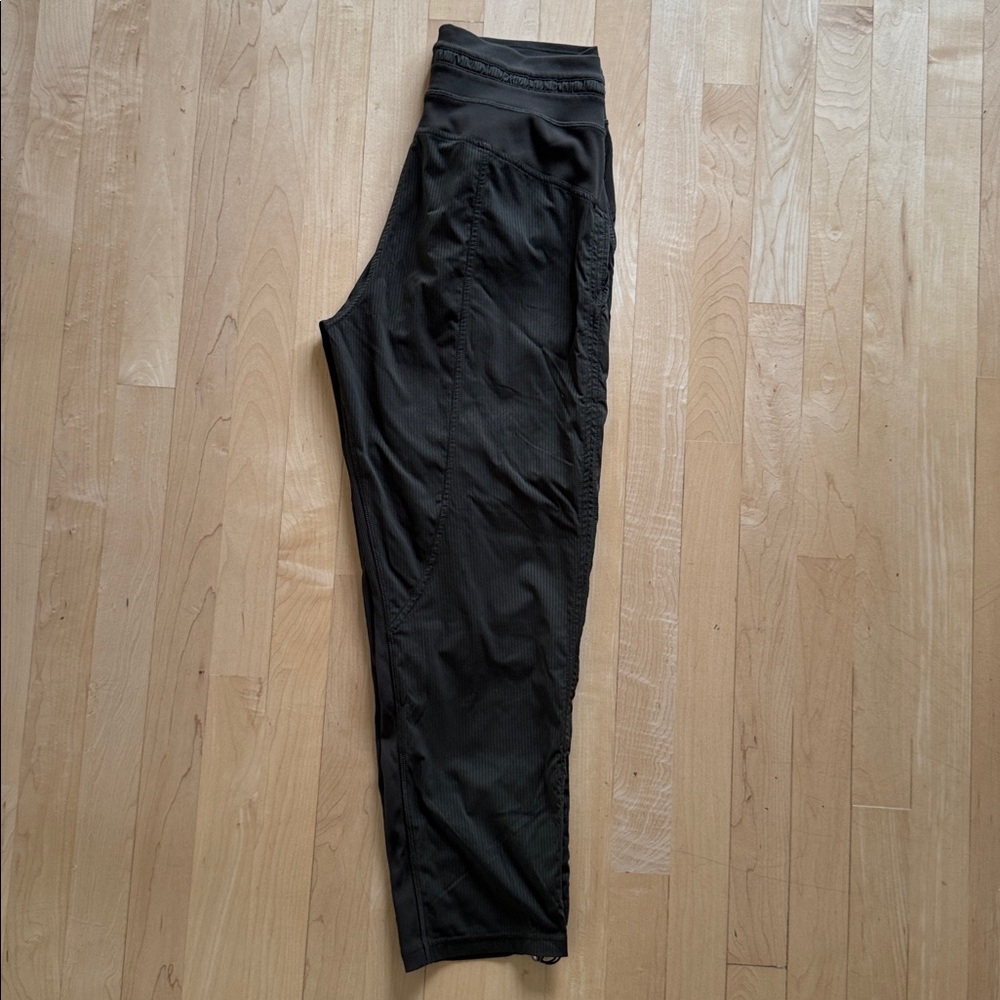 lululemon Olive Studio Cropped Pants - Picture 2 of 16